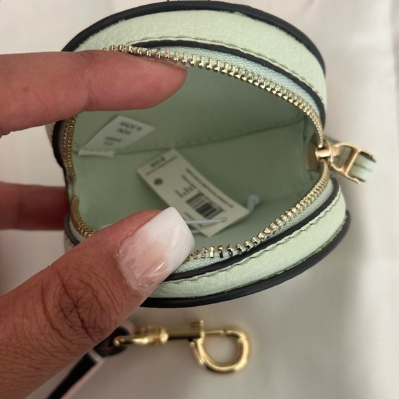 New Tory Burch pouch - Picture 4 of 5